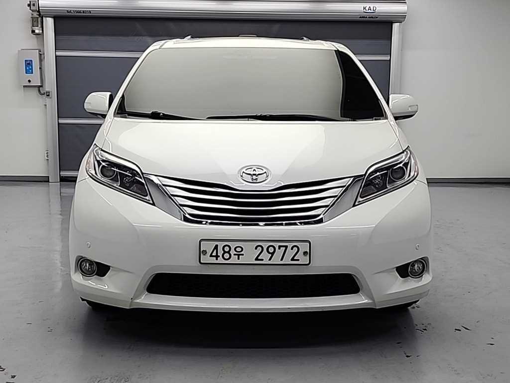 Toyota Siena - Vista 2