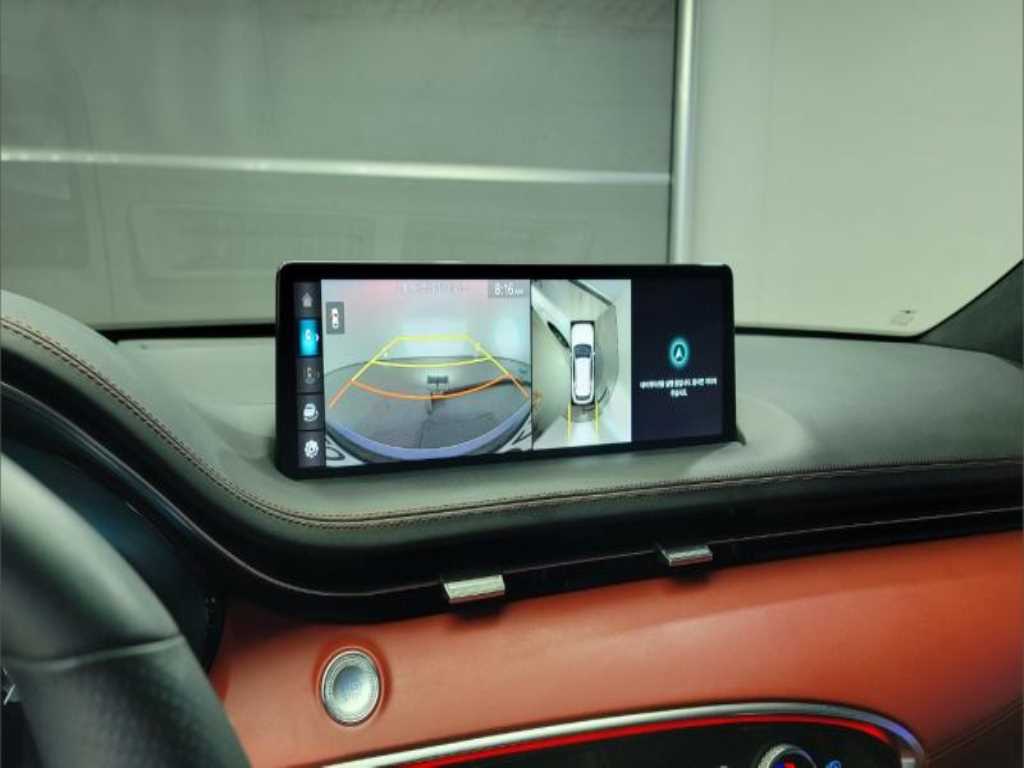 Genesis GV70 - Vista 10