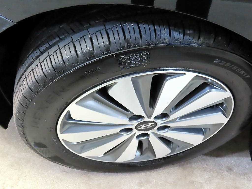 HYUNDAI Grandeur 2015 Negro - Importación desde Corea - HF Imports Iquique - Foto 20