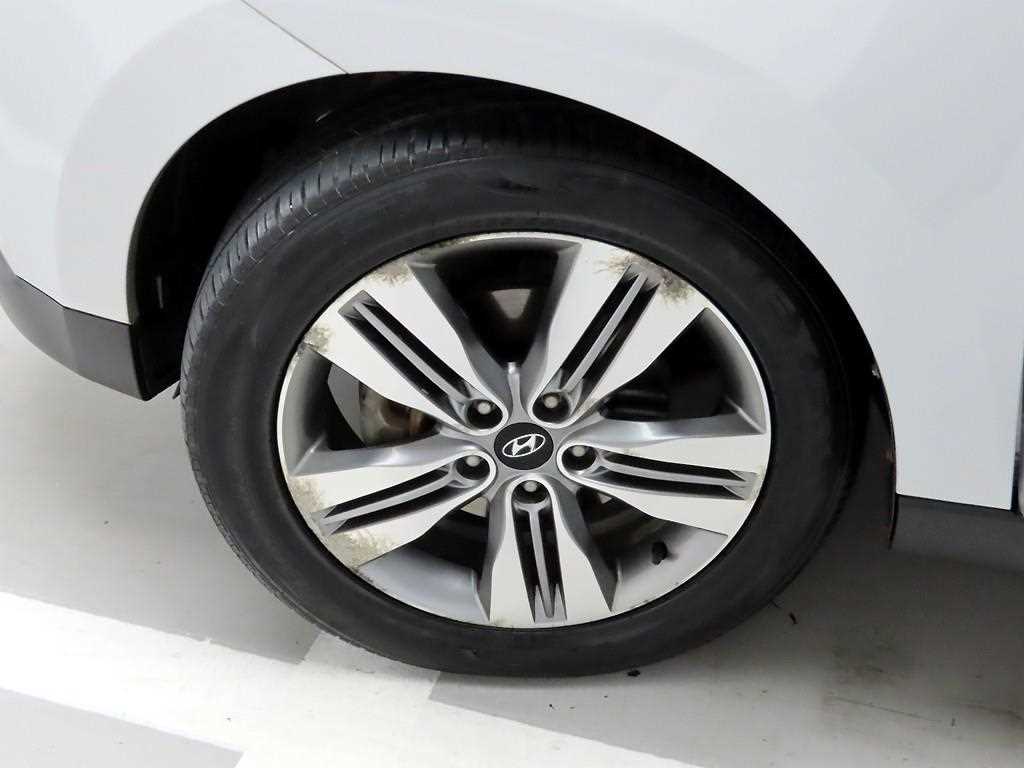 HYUNDAI Tucson 2014 Plateado - Importación desde Corea - HF Imports Iquique - Foto 19