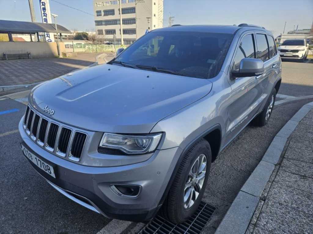 Jeep Cherokee - Vista 3