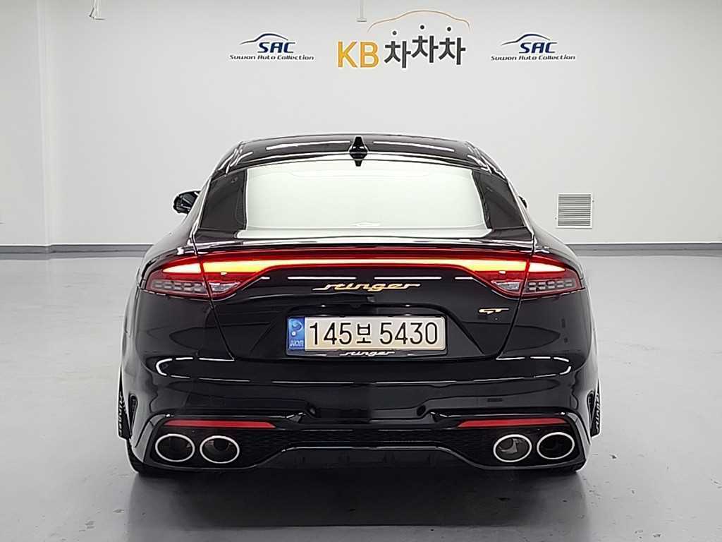 KIA Stinger - Vista 3