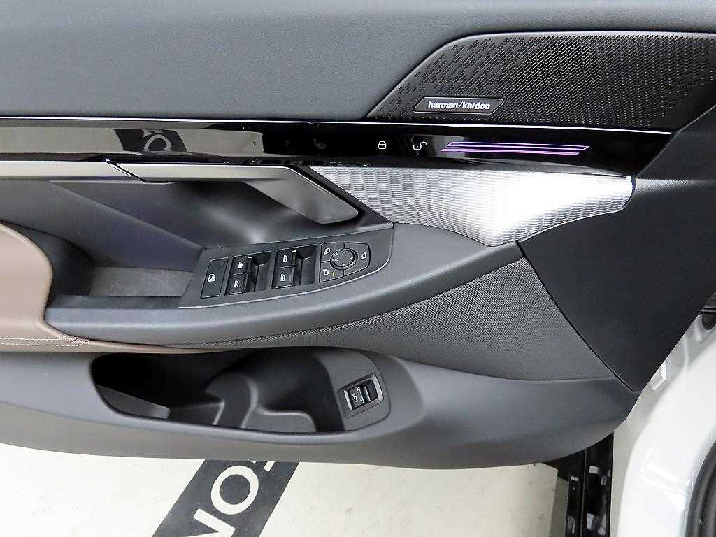 BMW 5 Series - Vista 11