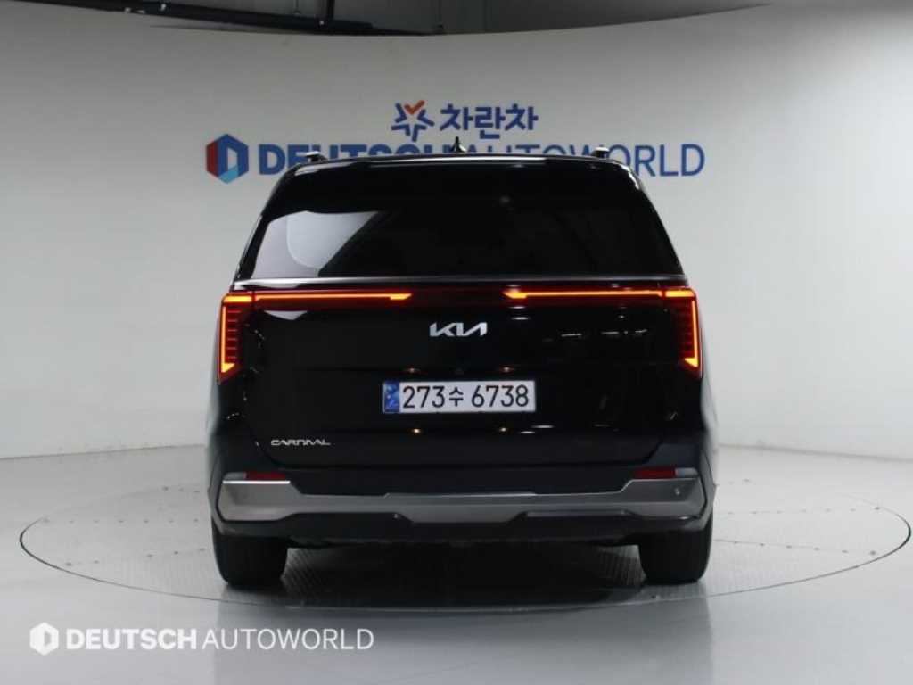KIA Carnival - Vista 4
