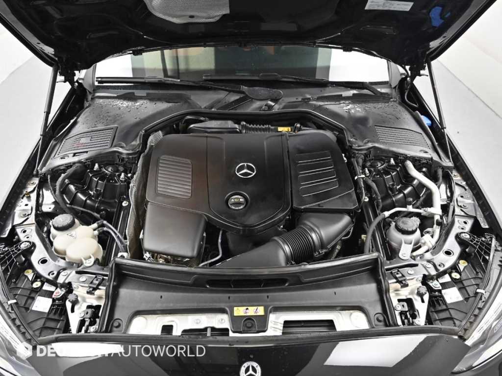 Mercedes Benz C Class - Vista 6