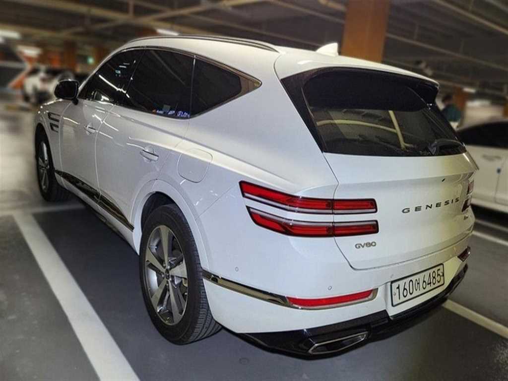 Genesis GV80 - Vista 4