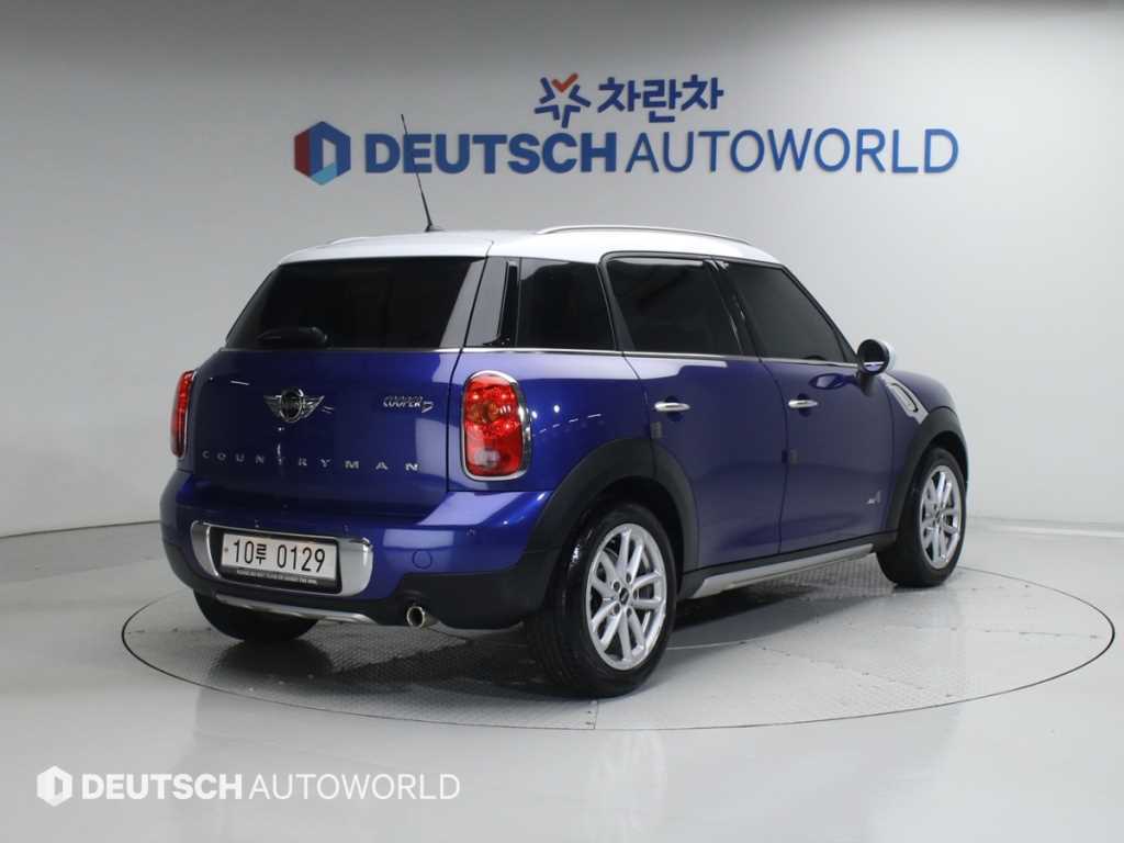 Mini Countryman - Vista 3