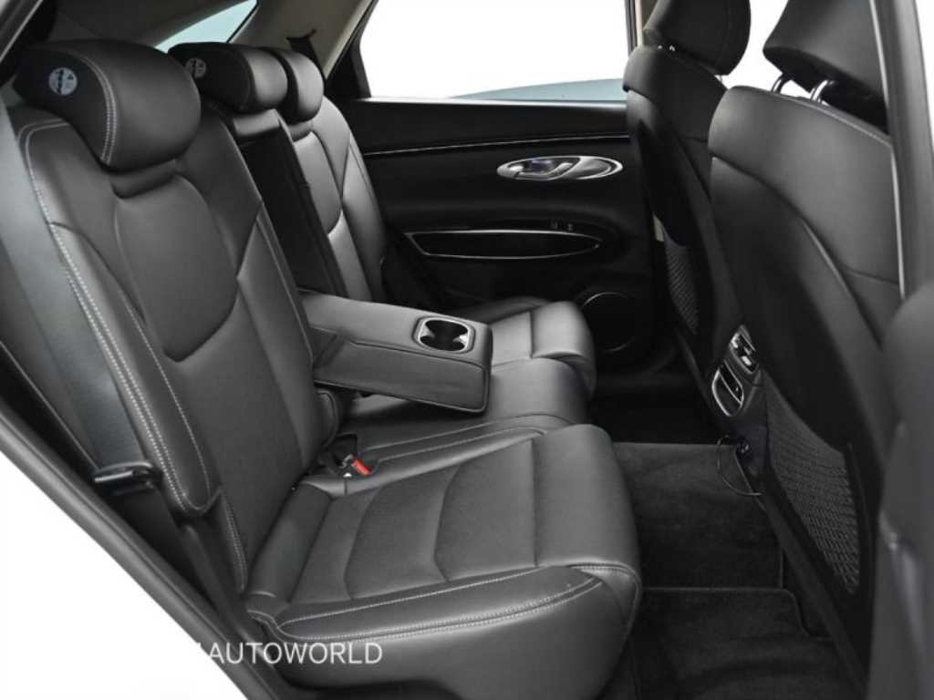 Genesis GV70 - Vista 12