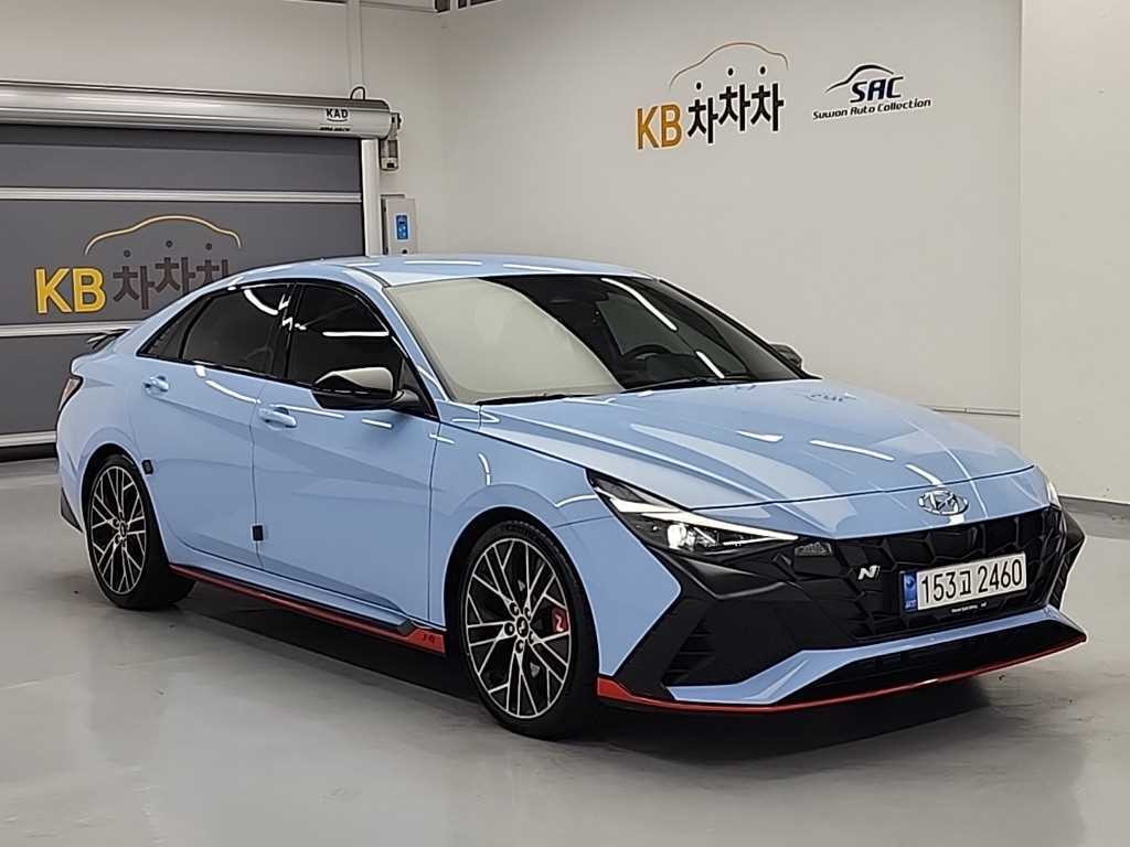 HYUNDAI Avante - Vista 4