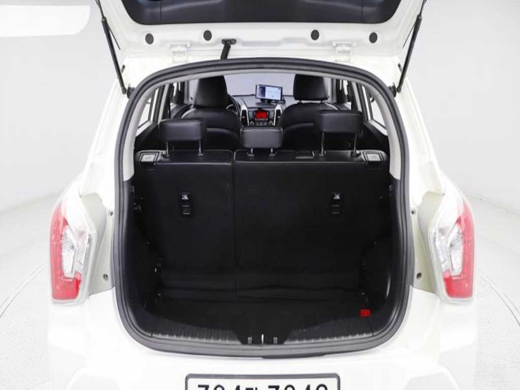 Ssangyong Tivoli - Vista 7