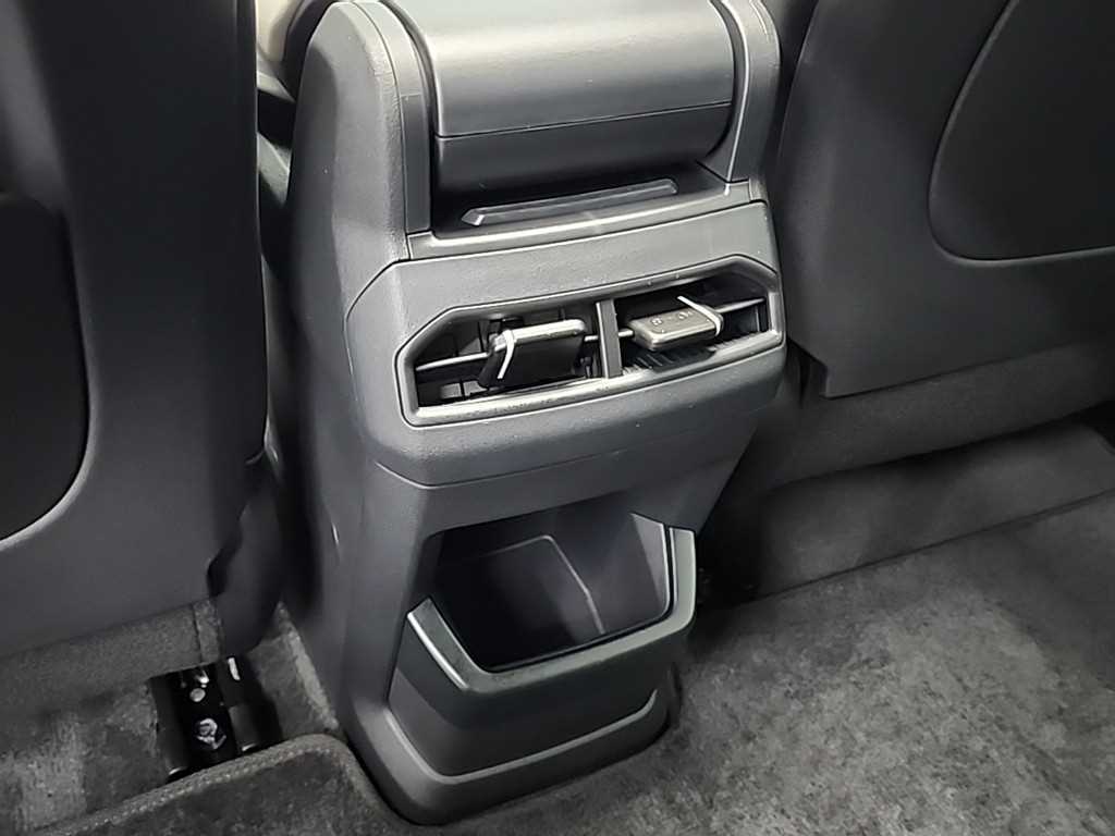 KIA EV4 2026 Negro - Importación desde Corea - HF Imports Iquique - Foto 14