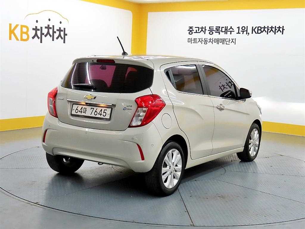 Chevrolet Spark - Vista 4