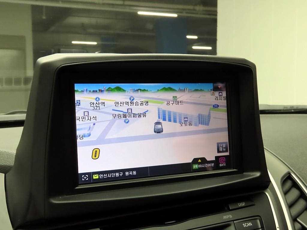 HYUNDAI Avante - Vista 8