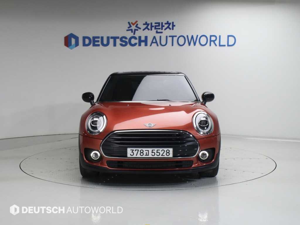 Mini Clubman - Vista 3