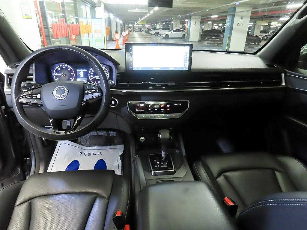 Ssangyong Musso - Vista 10