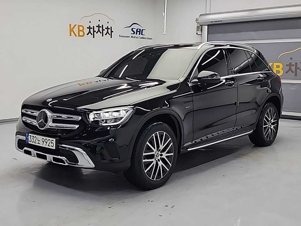 Mercedes Benz GLC Class 2021 Negro - Importación desde Corea - HF Imports Iquique - Foto 1