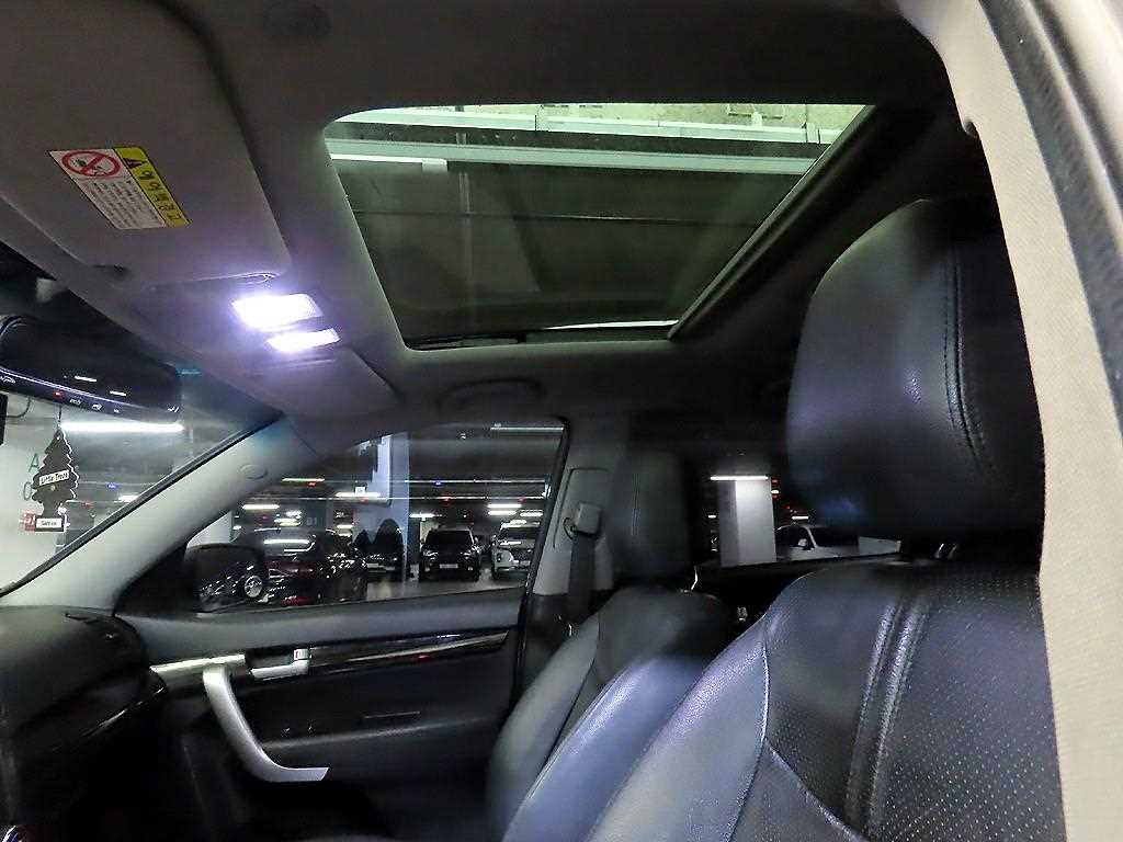 KIA Sorento 2010 Gris - Importación desde Corea - HF Imports Iquique - Foto 17