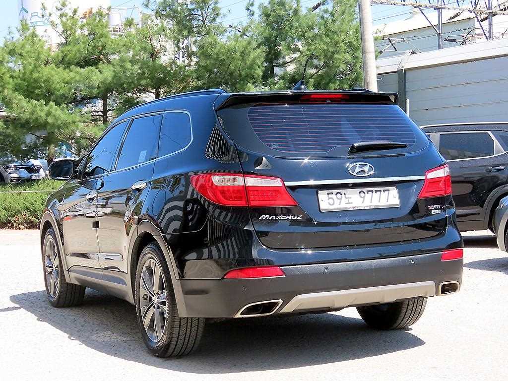 HYUNDAI Maxcruz - Vista 3