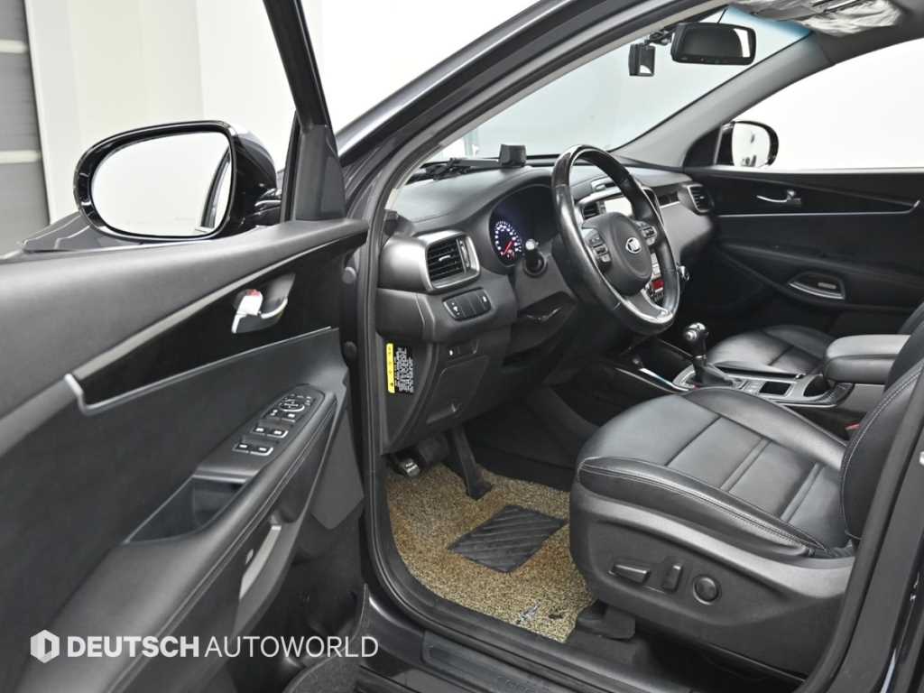KIA Sorento - Vista 11