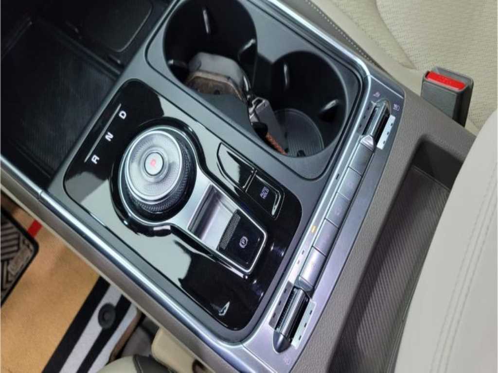 KIA Carnival 2025 - Importación desde Corea - HF Imports Iquique - Foto 13