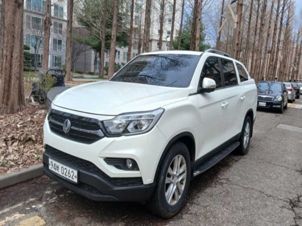 Ssangyong Rexton 2018 Blanco - Importación desde Corea - HF Imports Iquique - Foto 1