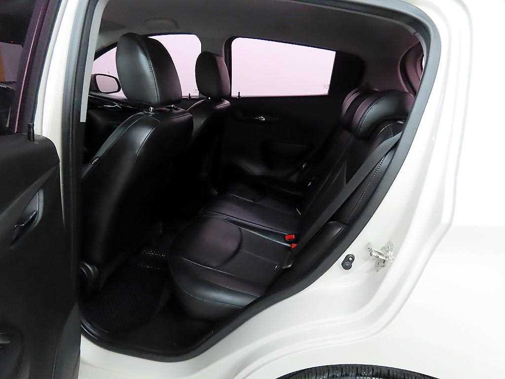 Chevrolet Spark - Vista 6