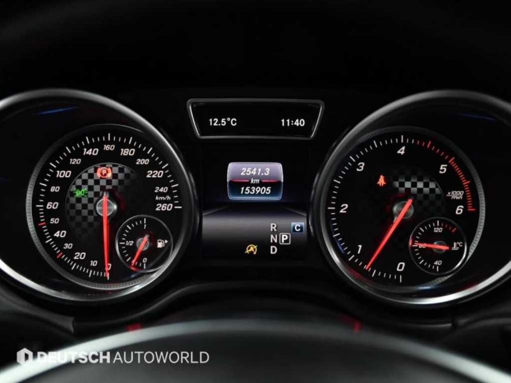 Mercedes Benz GLE Class - Vista 8