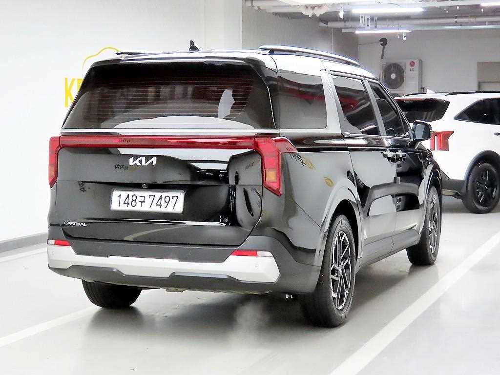 KIA Carnival - Vista 4