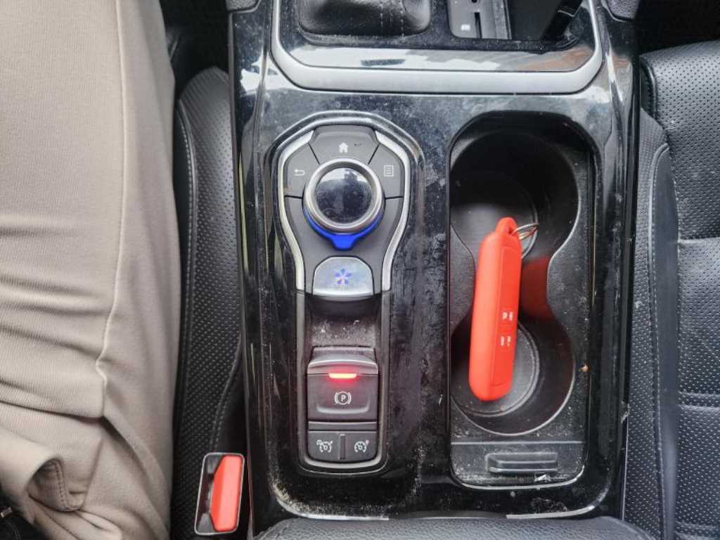 SAMSUNG SM6 - Vista 8