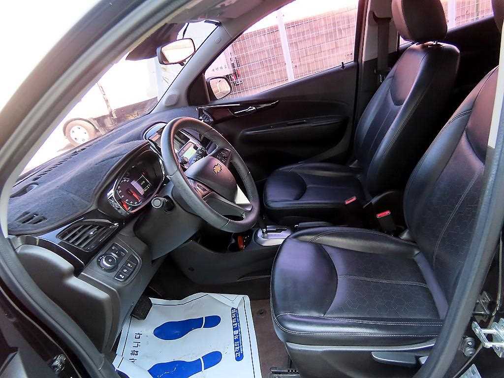 Chevrolet Spark - Vista 5