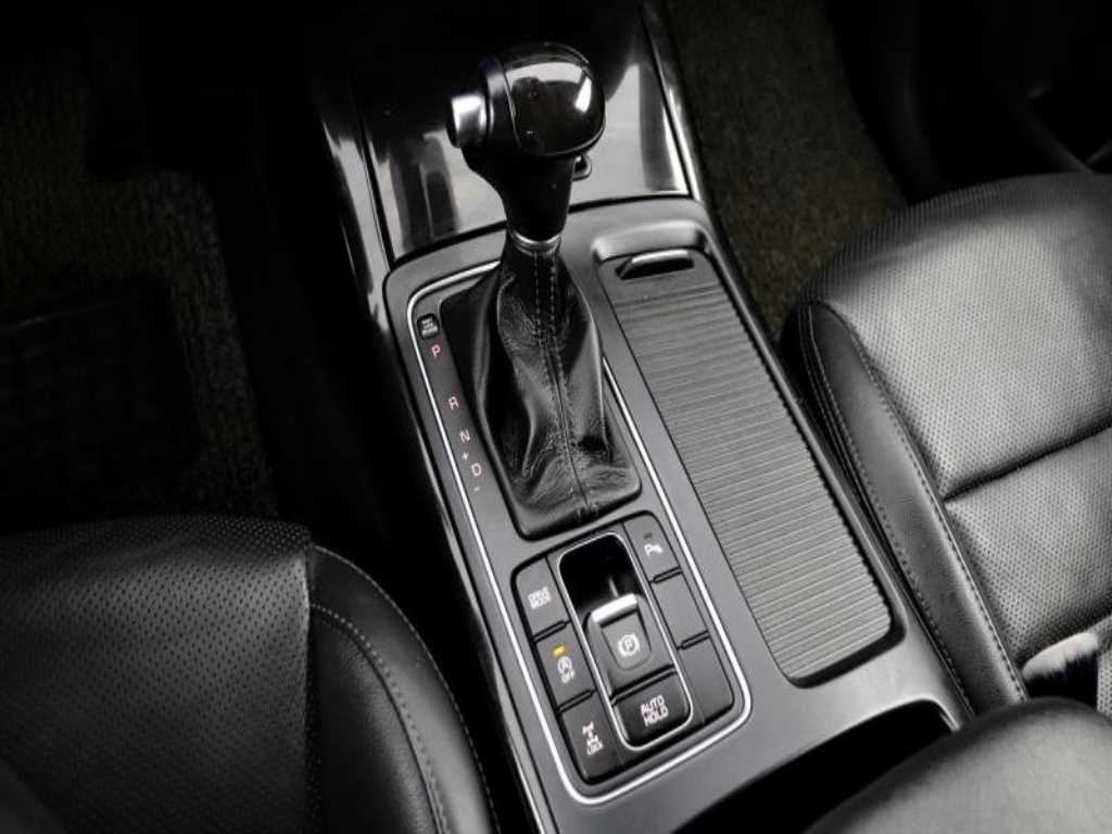 KIA Sorento - Vista 9