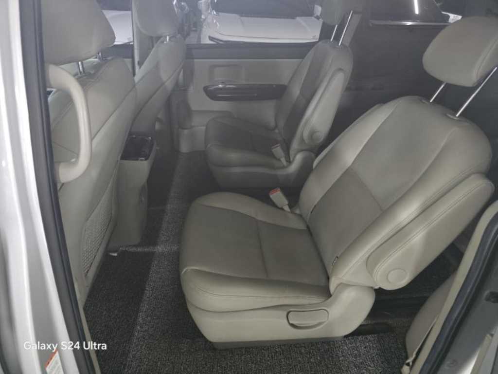 KIA Carnival 2019 - Importación desde Corea - HF Imports Iquique - Foto 16