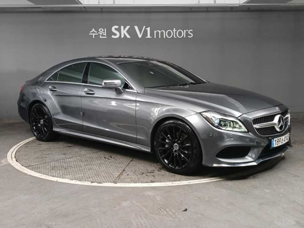 Mercedes Benz CLS Class - Vista 5