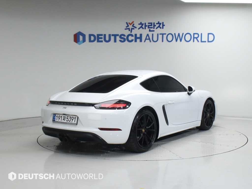 Porsche 718 - Vista 2