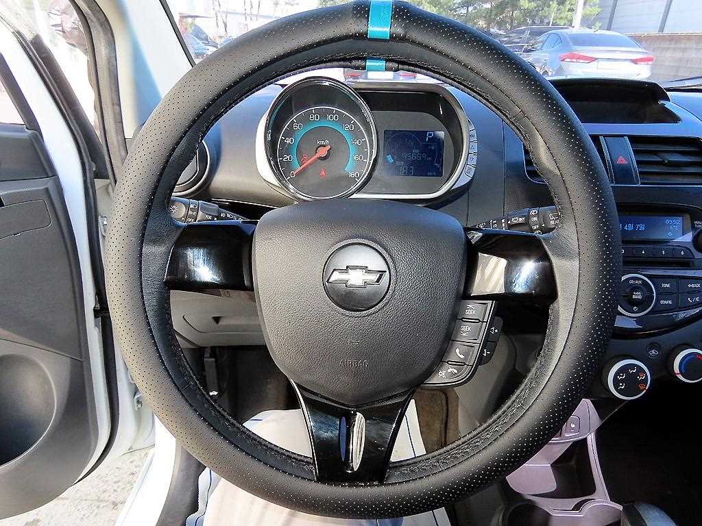 Chevrolet Spark - Vista 8