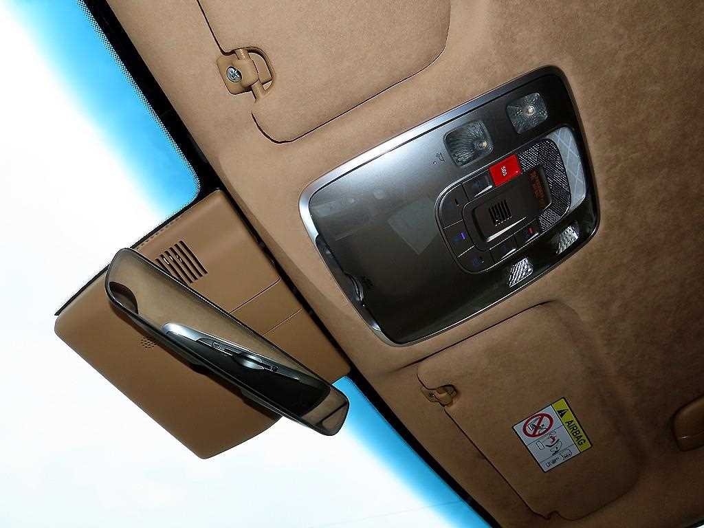 Genesis G80 2025 Negro - Importación desde Corea - HF Imports Iquique - Foto 15