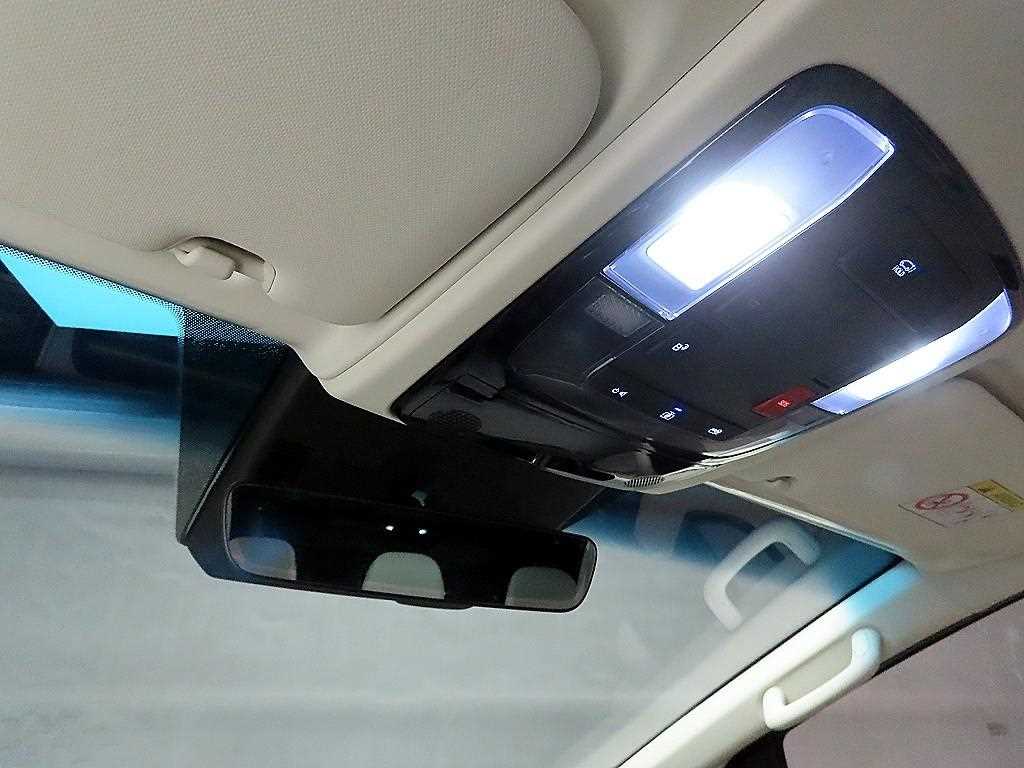 HYUNDAI Staria 2026 Gris - Importación desde Corea - HF Imports Iquique - Foto 16