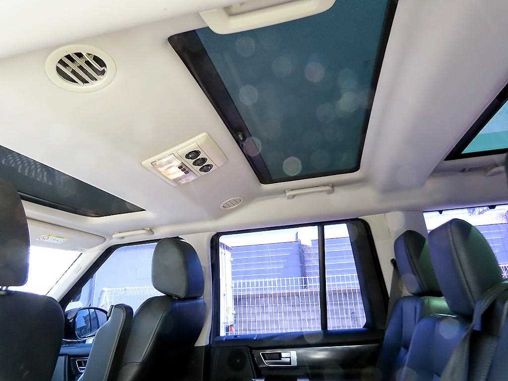 Land Rover Discovery 2014 Café - Importación desde Corea - HF Imports Iquique - Foto 17