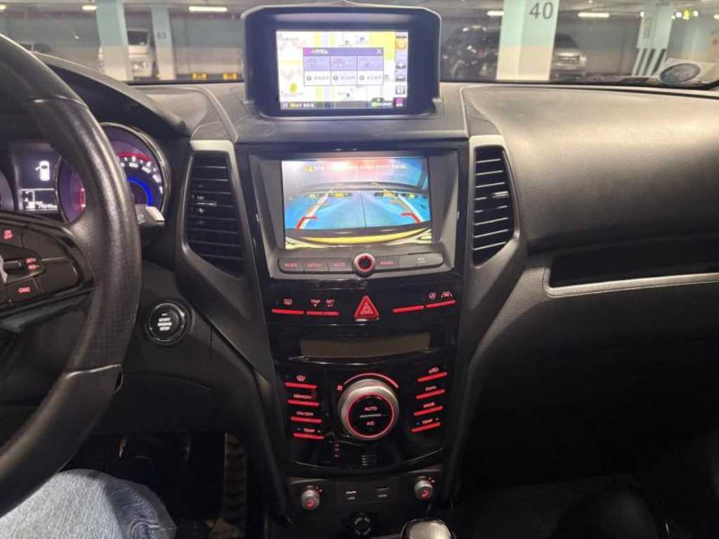 Ssangyong Tivoli - Vista 7