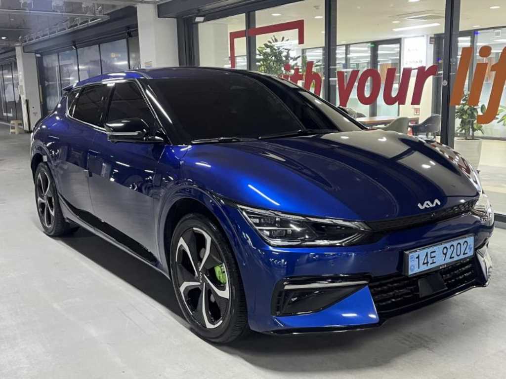 KIA EV6 2022 Azul - Importación desde Corea - HF Imports Iquique - Foto 1