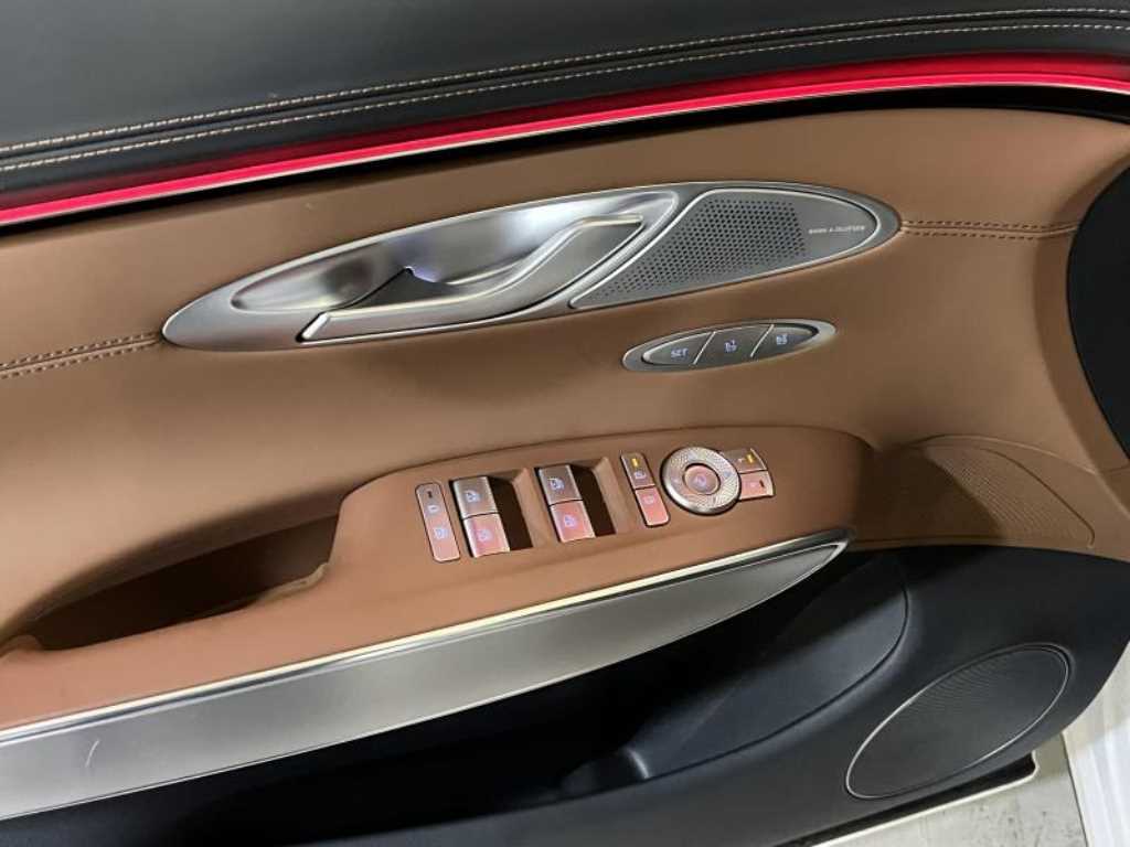 Genesis GV70 2025 Blanco - Importación desde Corea - HF Imports Iquique - Foto 15