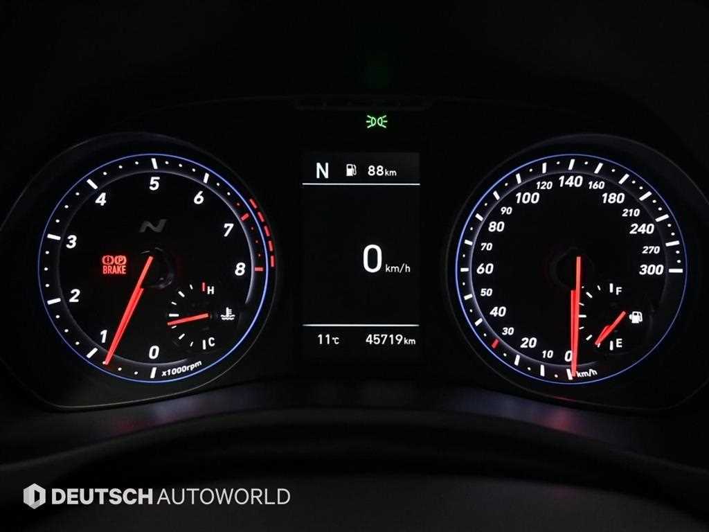 HYUNDAI Veloster - Vista 8