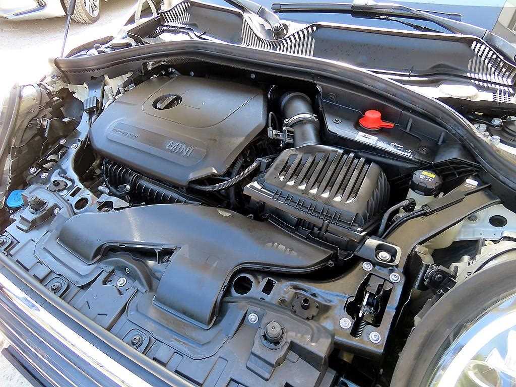 Mini Clubman 2020 Blanco - Importación desde Corea - HF Imports Iquique - Foto 19