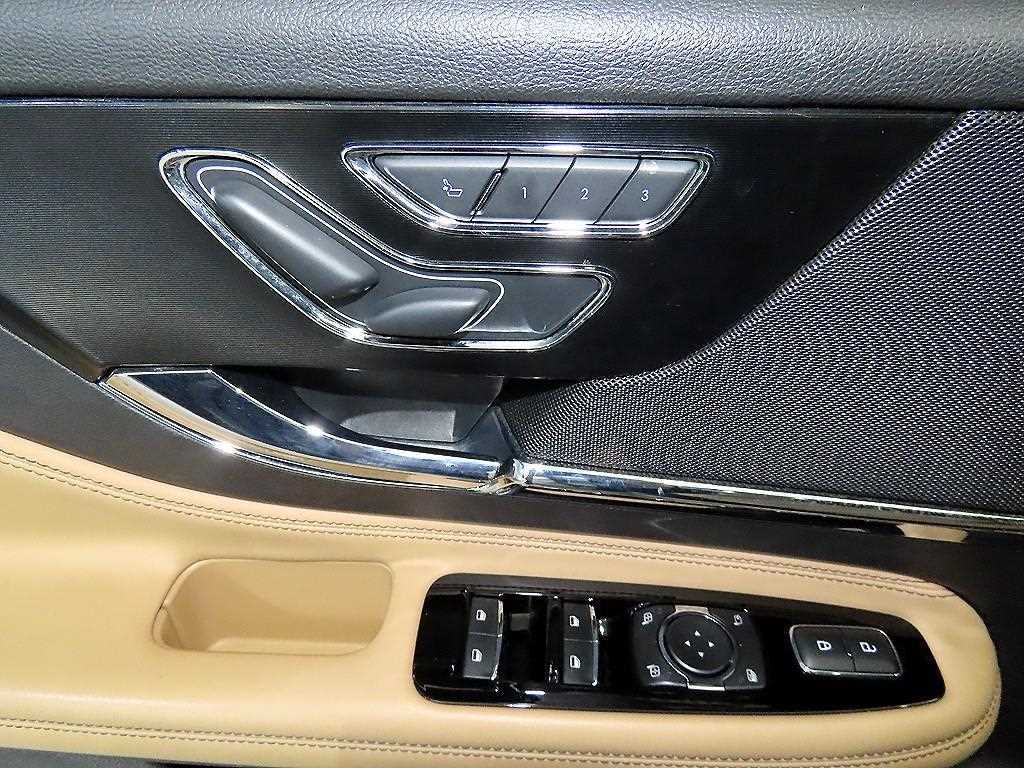 Lincoln Corsair 2021 Blanco - Importación desde Corea - HF Imports Iquique - Foto 13