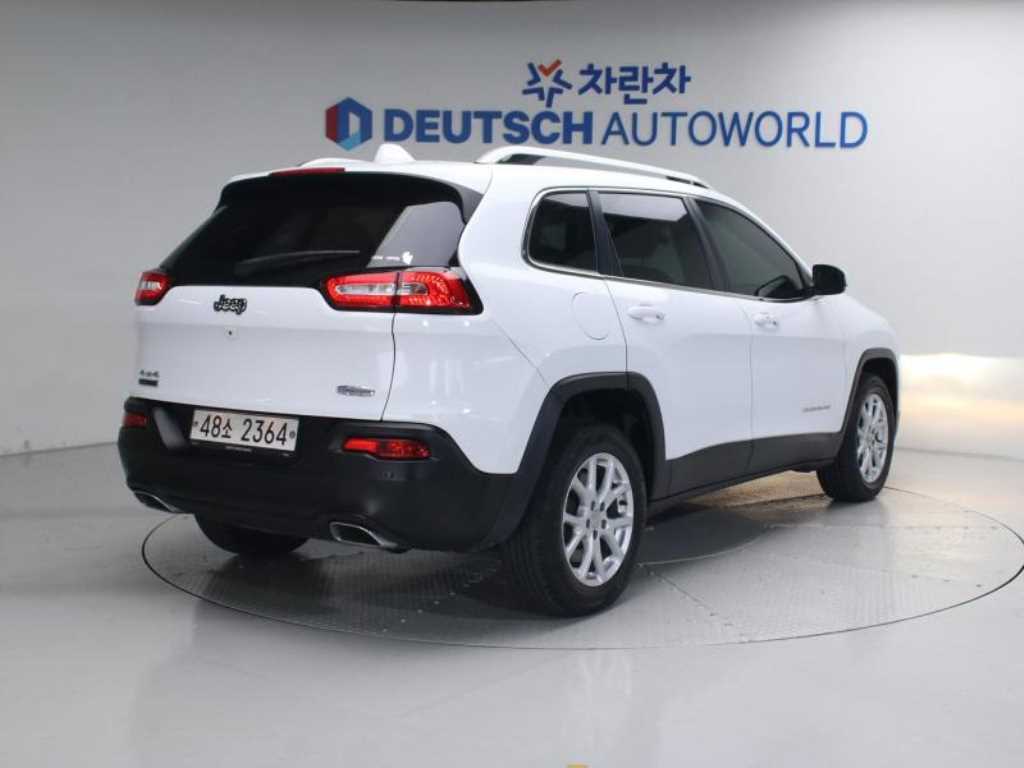 Jeep Cherokee - Vista 2