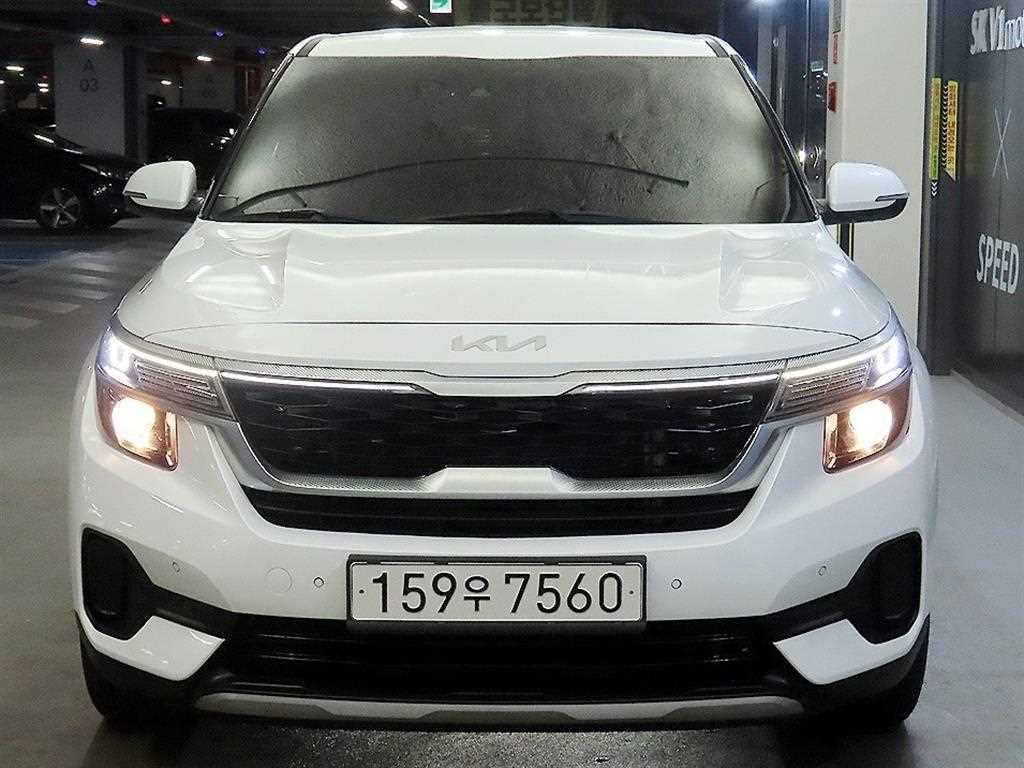 KIA Seltos - Vista 2