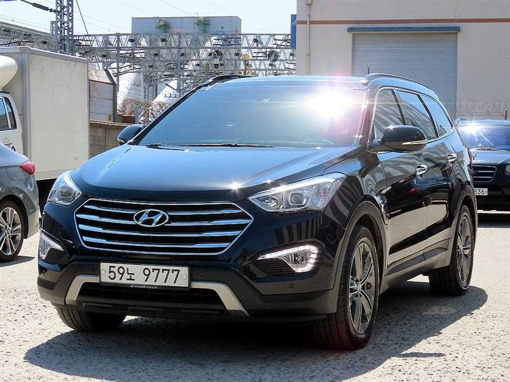 HYUNDAI Maxcruz - Vista 2