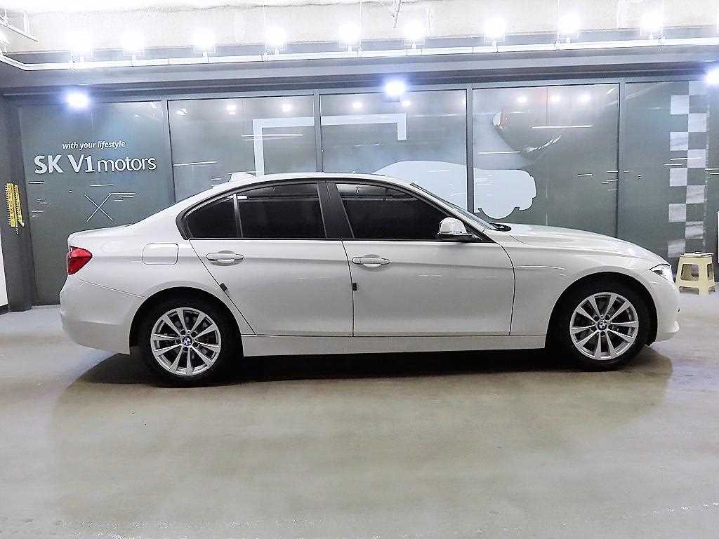 BMW 3 series - Vista 3