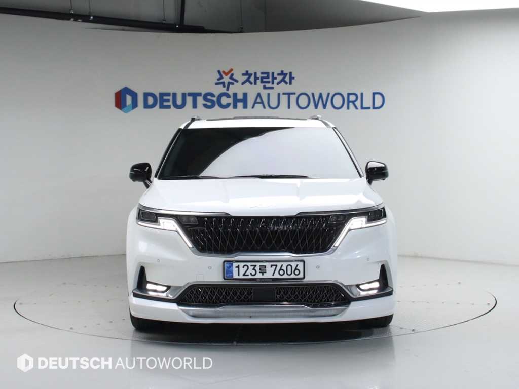 KIA Carnival - Vista 3