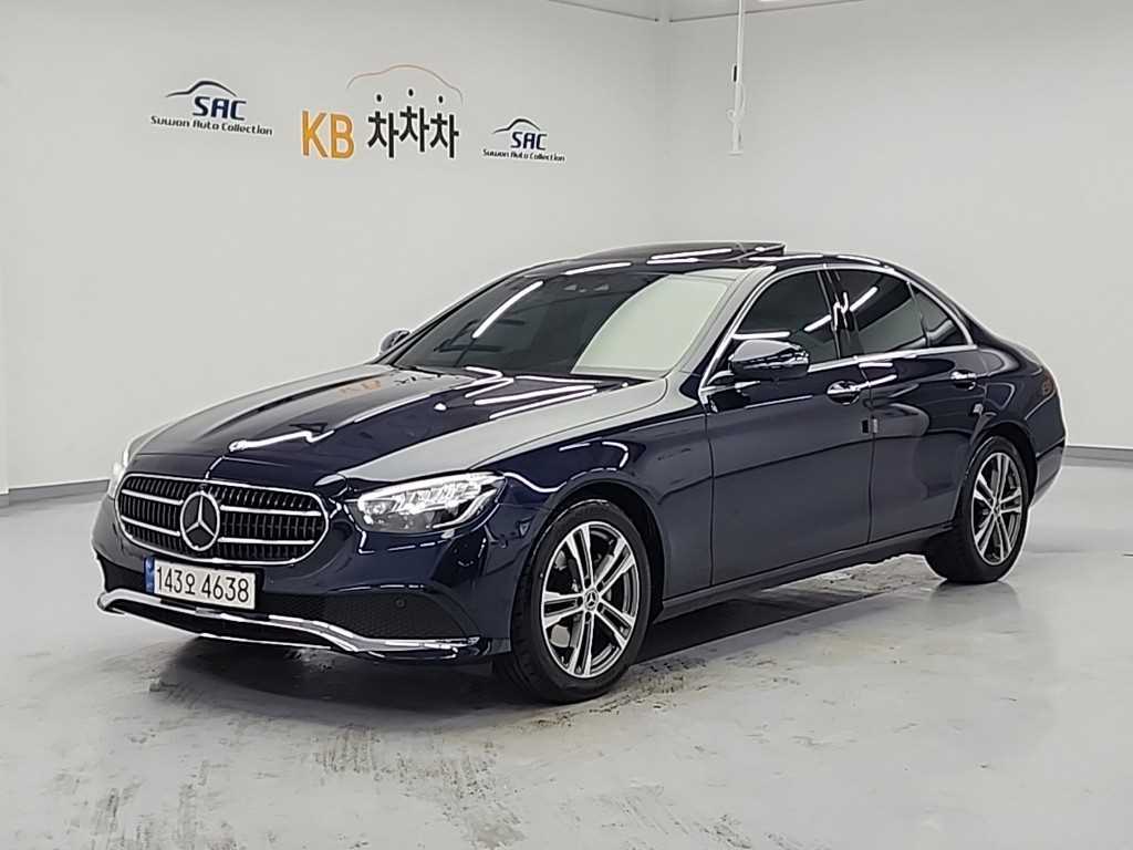 Mercedes Benz E class 2023 Azul - Importación desde Corea - HF Imports Iquique - Foto 1